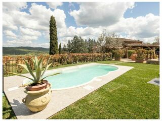 Villa in Bucine, Italy